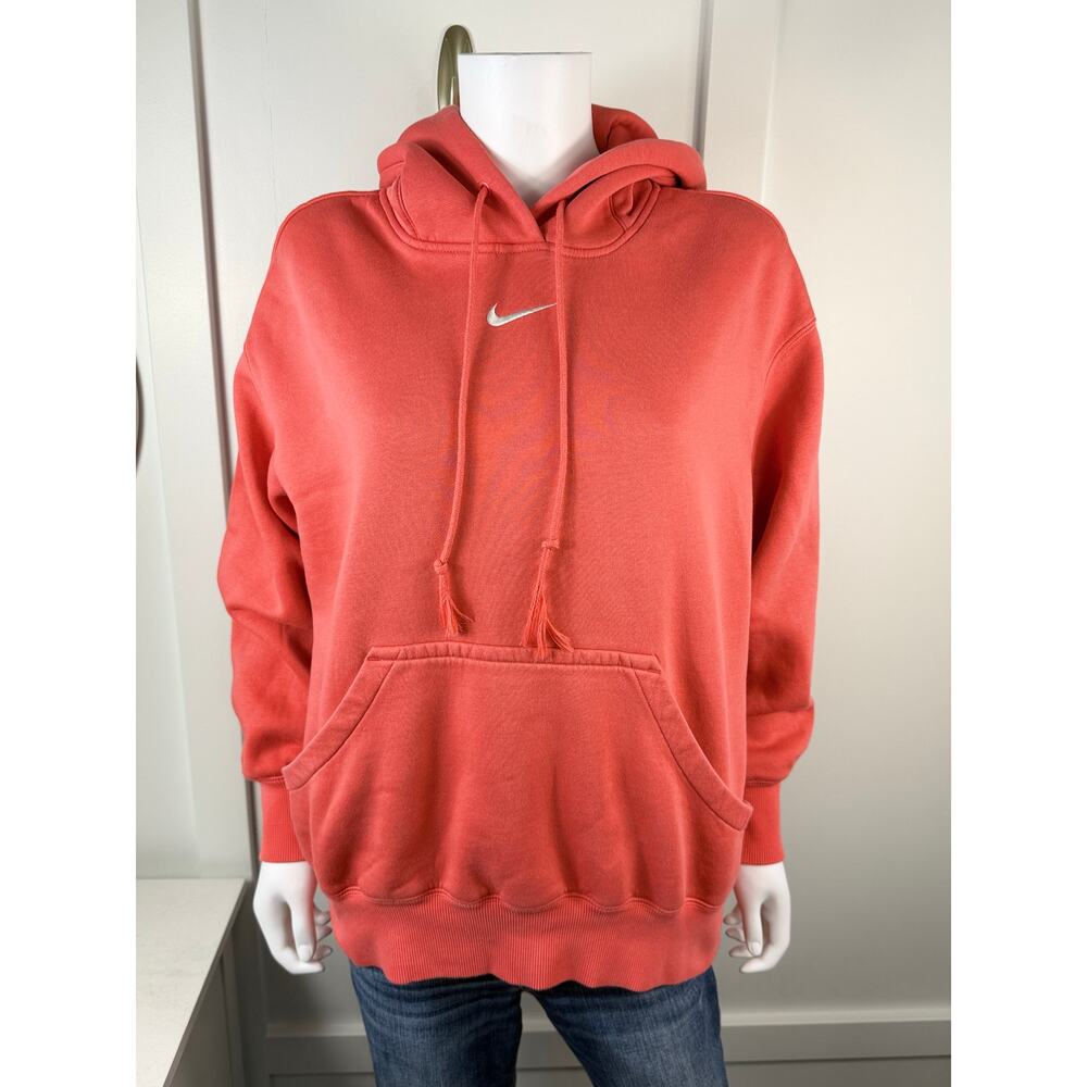 Cute Women’s Nike Hoodie Size M